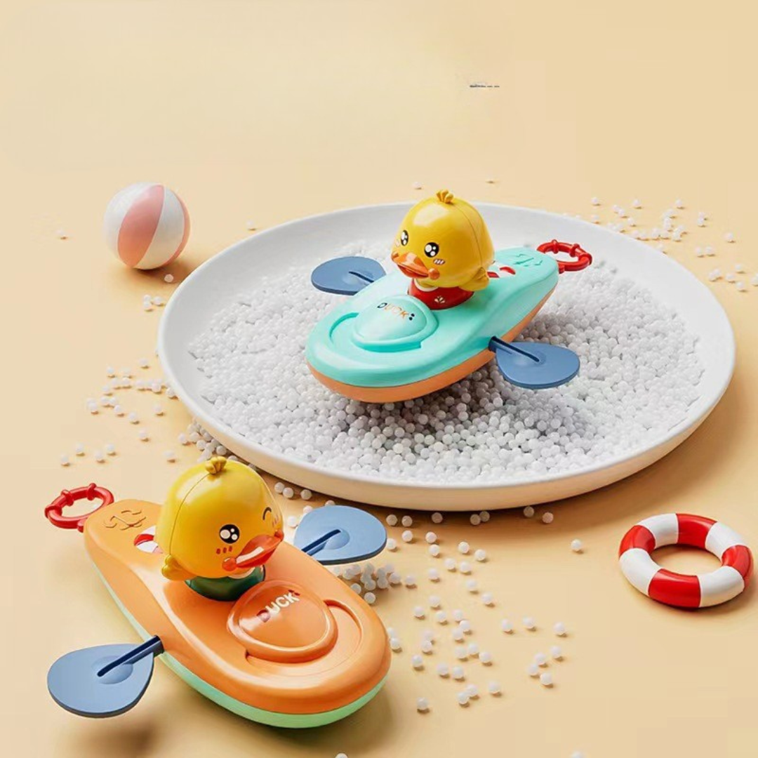 Cute kayak duck bath toy