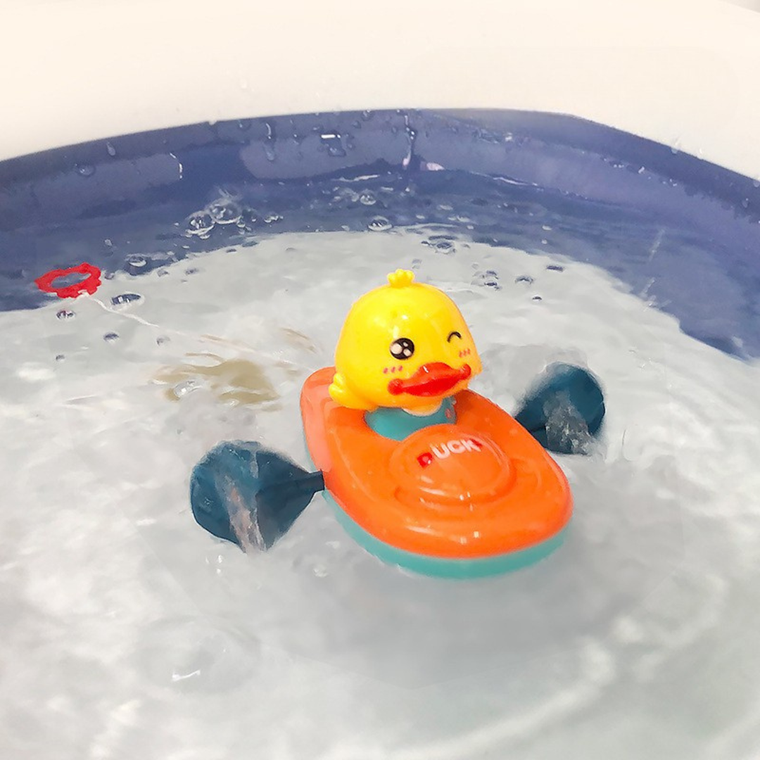 Cute kayak duck bath toy