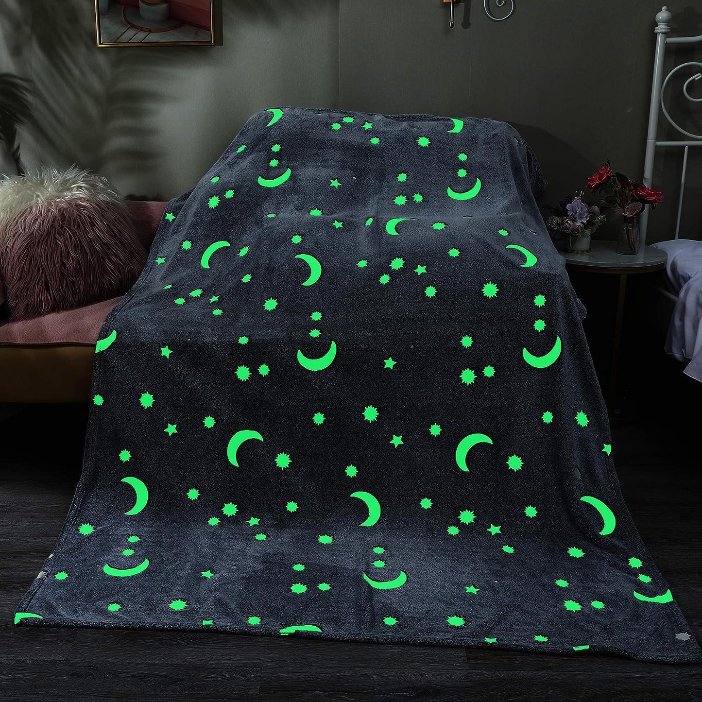 Starlight Glow Blanket – Soft & Luminous Comfort