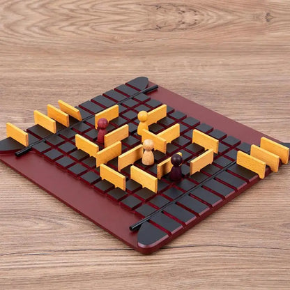 Mobile Maze - The Ultimate Strategy Board Game