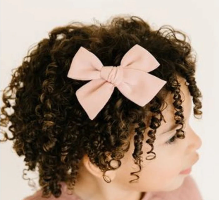 Charming Bow Knit Hairband